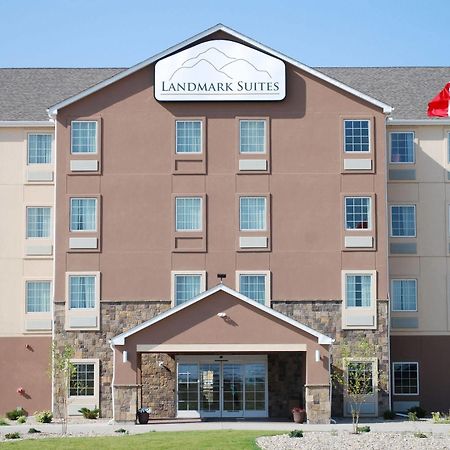 Landmark Suites - Williston Exterior photo